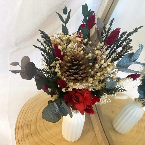 Composition Noël pomme de pin