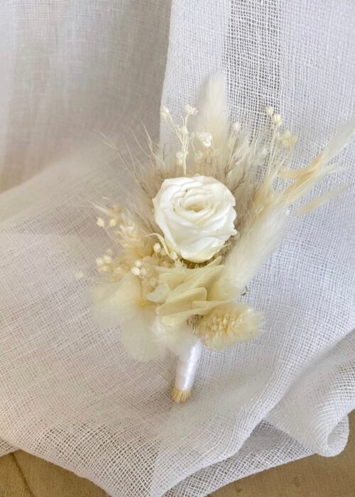 Boutonnière Blanche