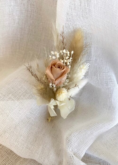 Boutonnière Nude